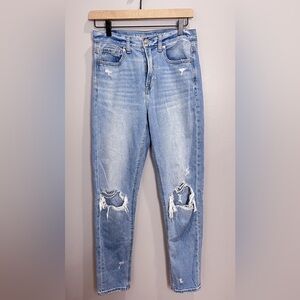 American Eagle Women’s High Rise Light Blue Distressed Mom Jeans in Long